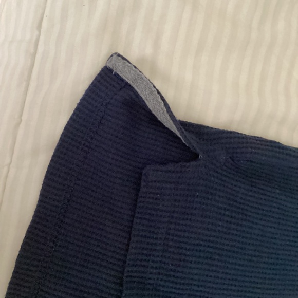 Men’s navy blue Henley by Stanley, extra large new without tags extra button - Picture 10 of 10